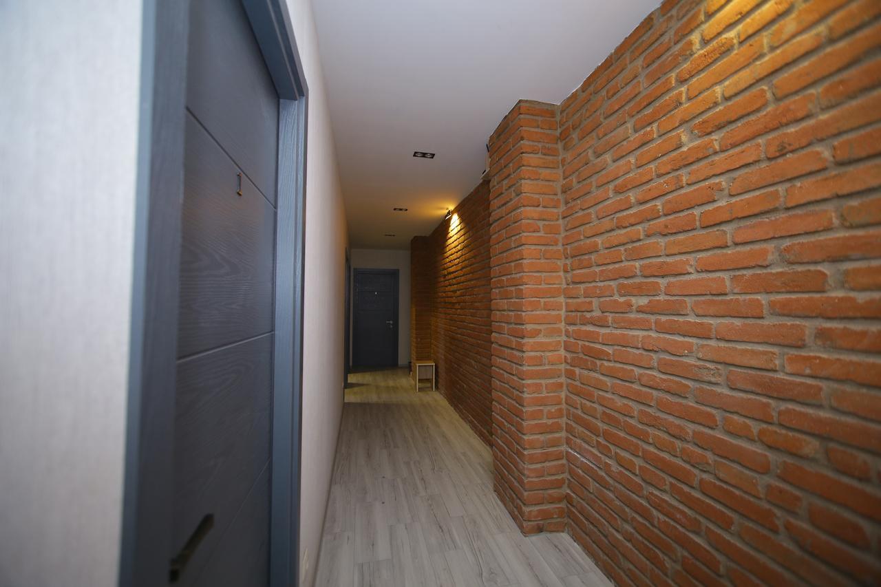 Four Rooms Tbilisi Bagian luar foto