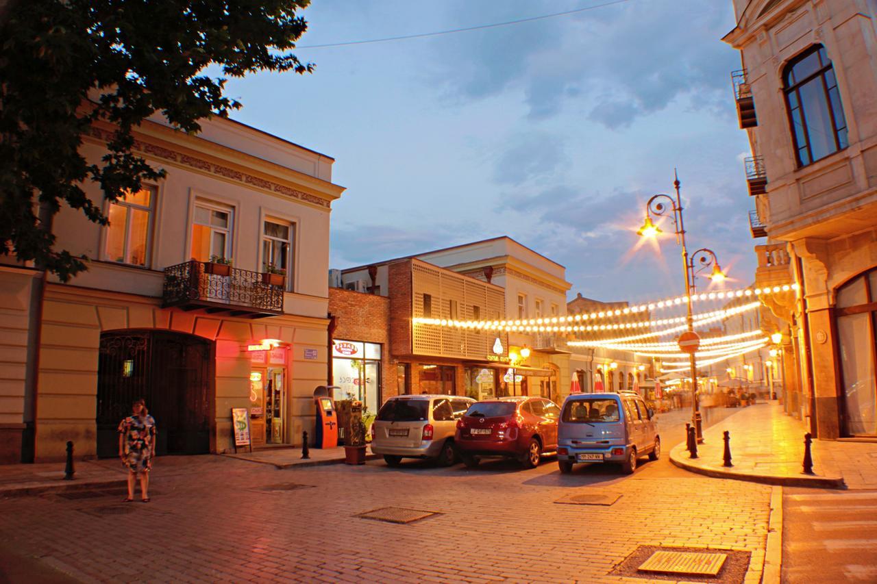 Four Rooms Tbilisi Bagian luar foto