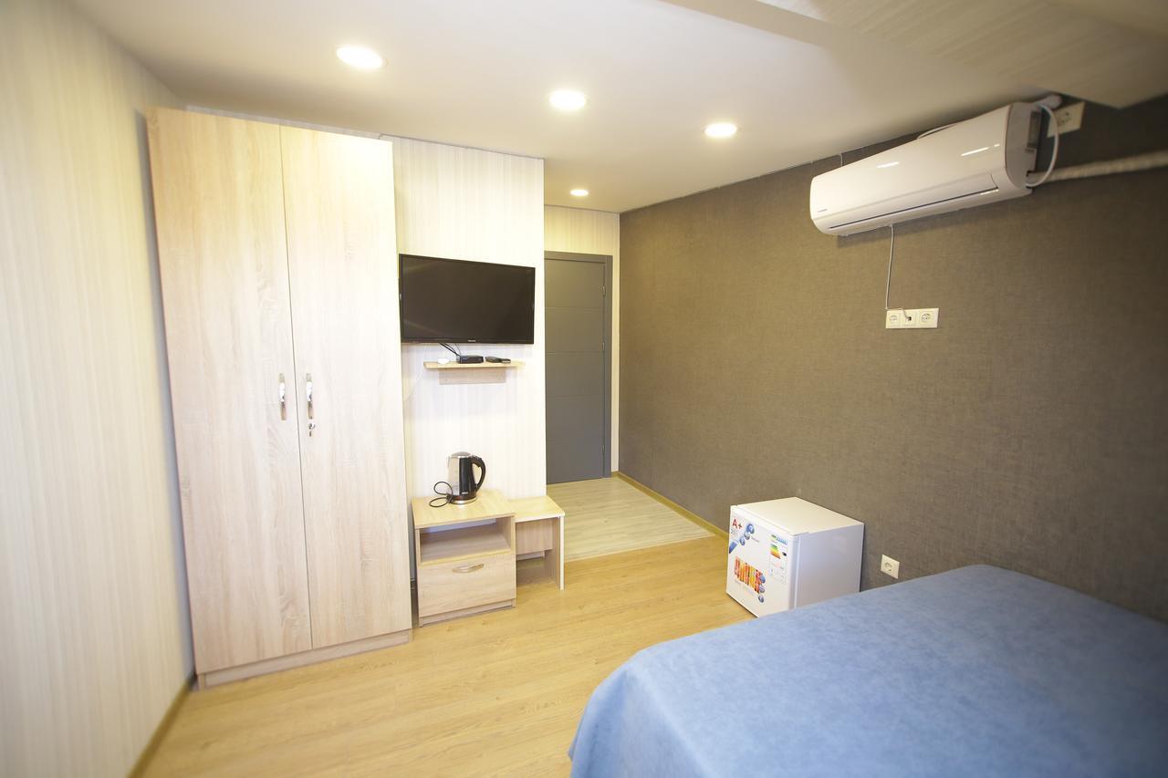 Four Rooms Tbilisi Bagian luar foto